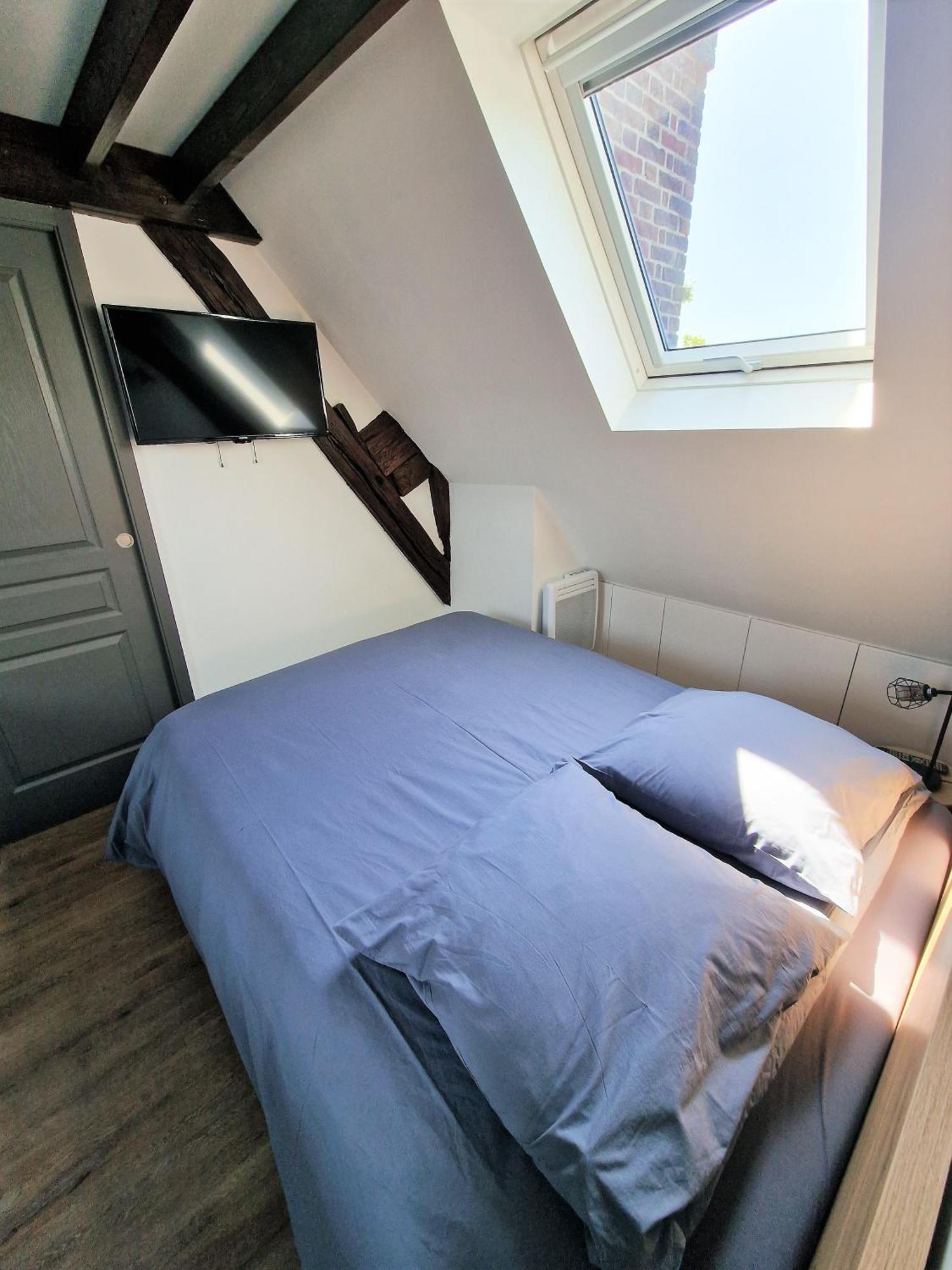 Le Henri IV - Vue Cathedrale, Parking Apartment Rouen Exterior photo